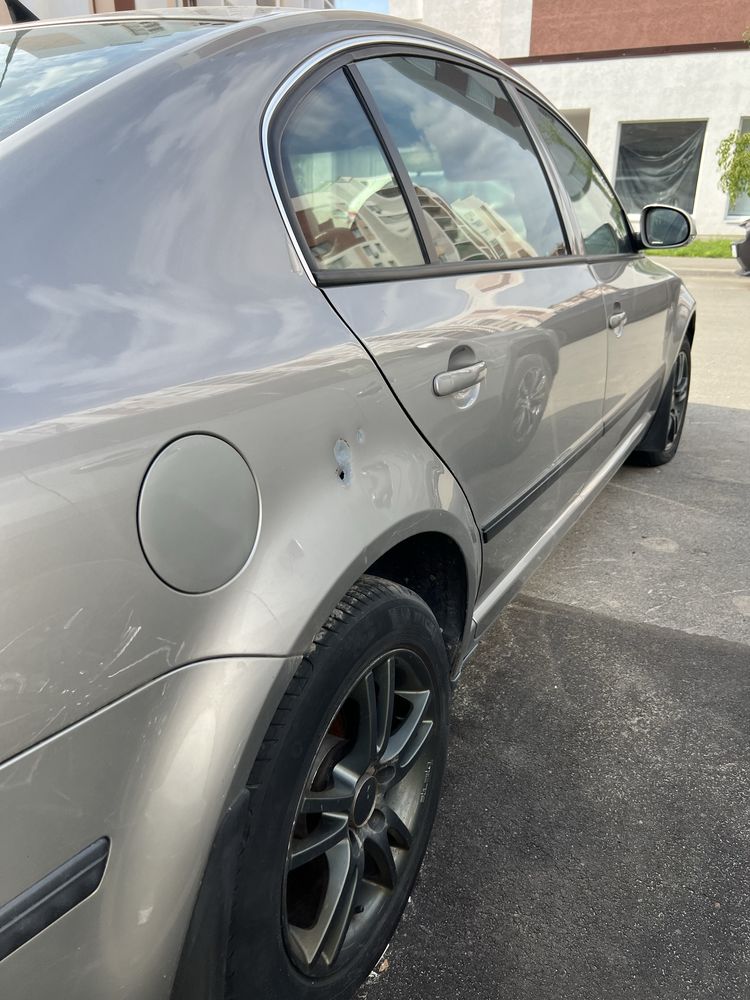Skoda Superb 2007