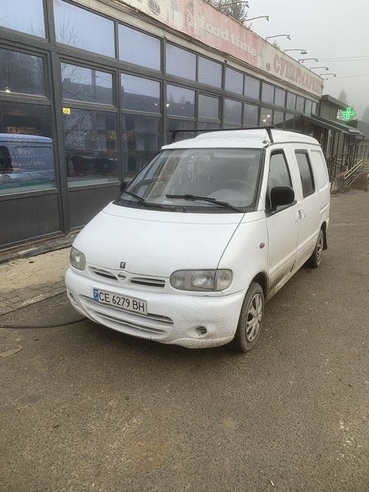 Продам бус в гарному стані Ніссан Ванетте