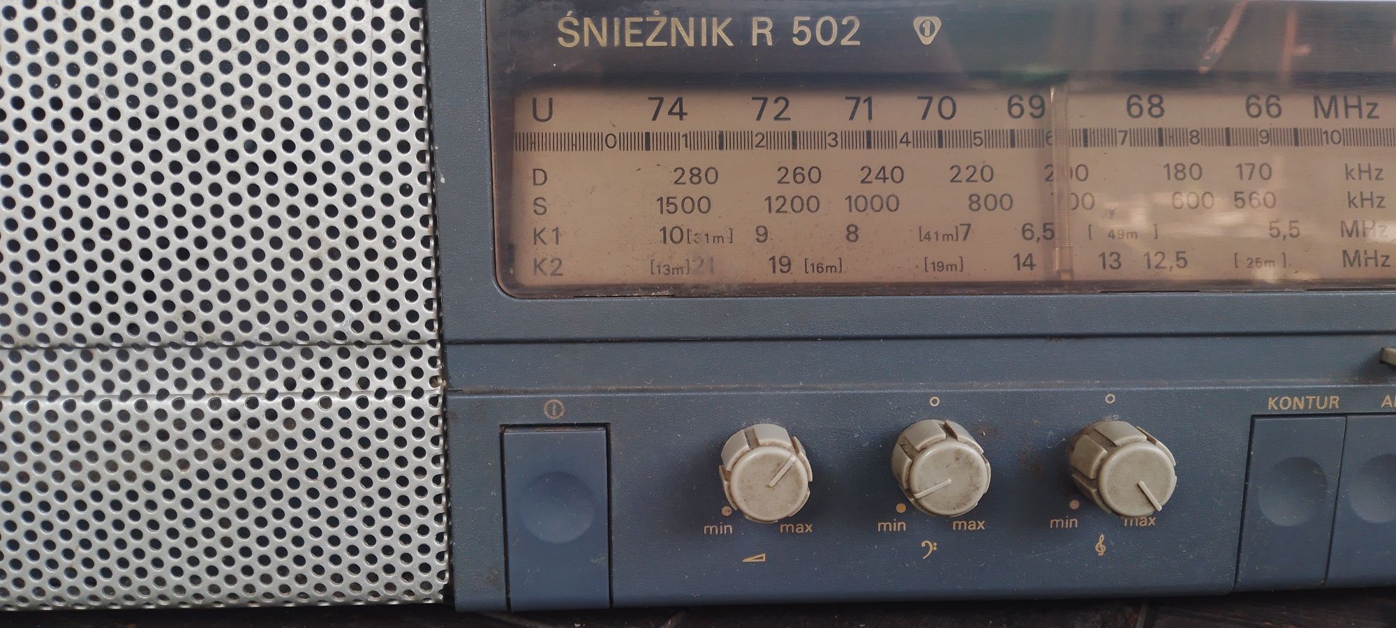 Dwa radia Śnieżnik oraz Eminent