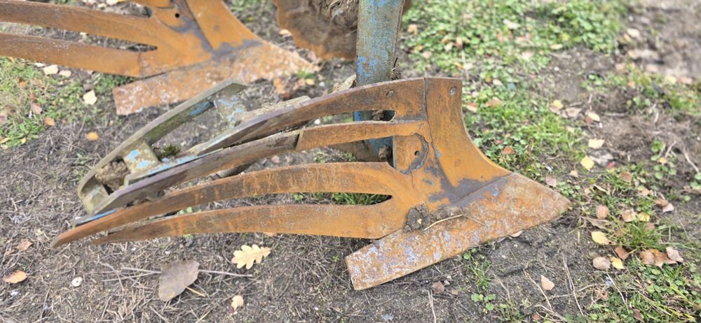 Sprzedam pług 3 skibowy obrotowy lemken opal 110 azurowy