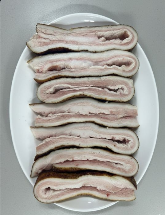 Підчеревина з домашніх свиней / сало солене