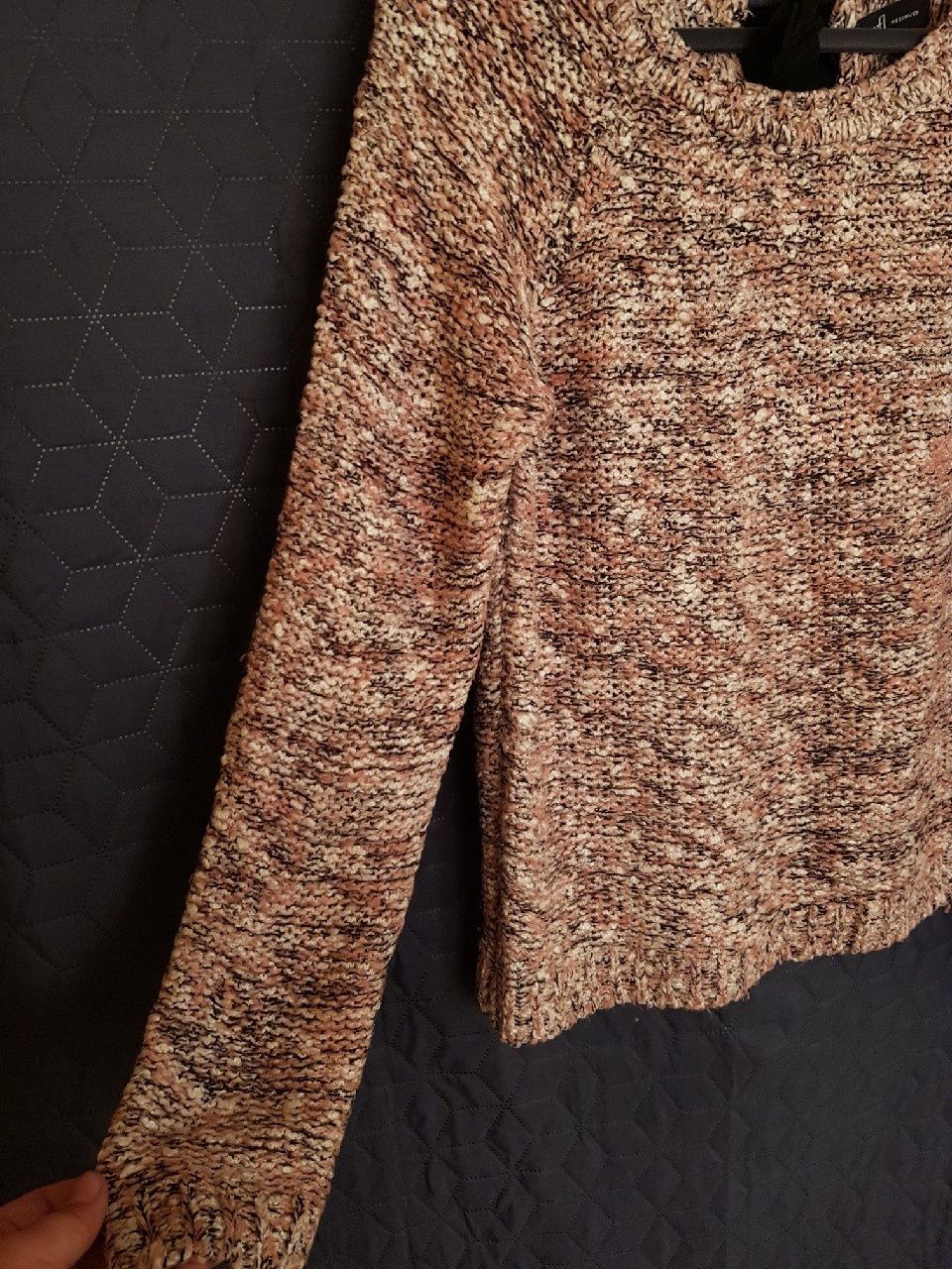 Kolorowy sweter Reserved rozmiar L/XL