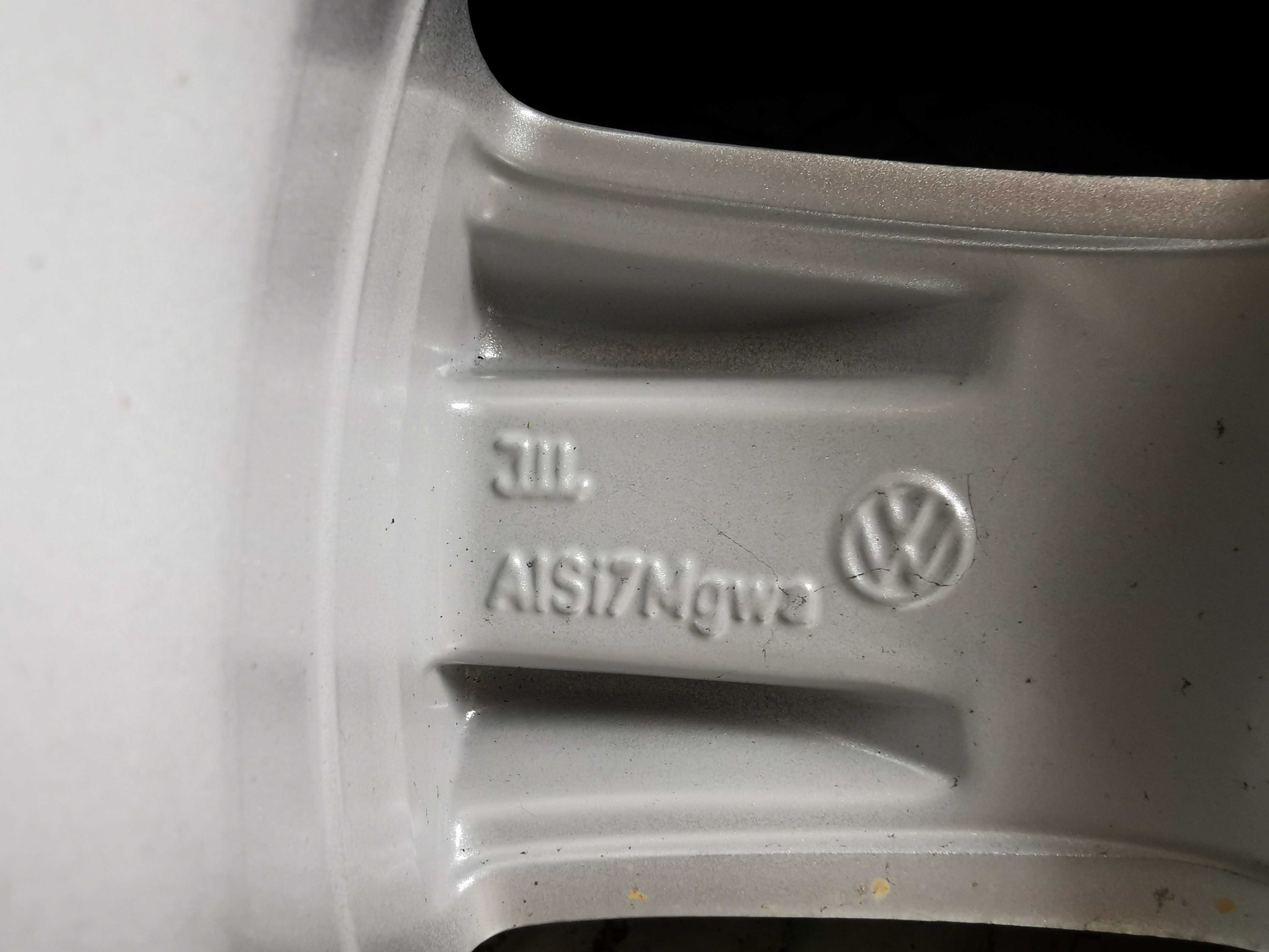 Felga aluminiowa 6,5Jx16 VW Transporter 5x120 ET51 demo