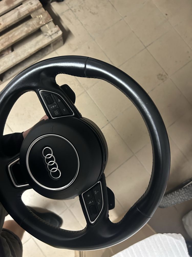 Kierownica z lopatkami Audi A6 C7 A7 komplet stan idealny