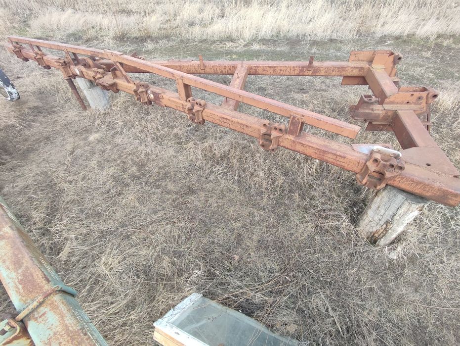 Трактор Беларус 1523 2020 року Трактор МТЗ 1523 2020 року Плуг ПТК 8