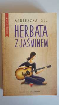 Herbata z jaśminem, Agnieszka Gil