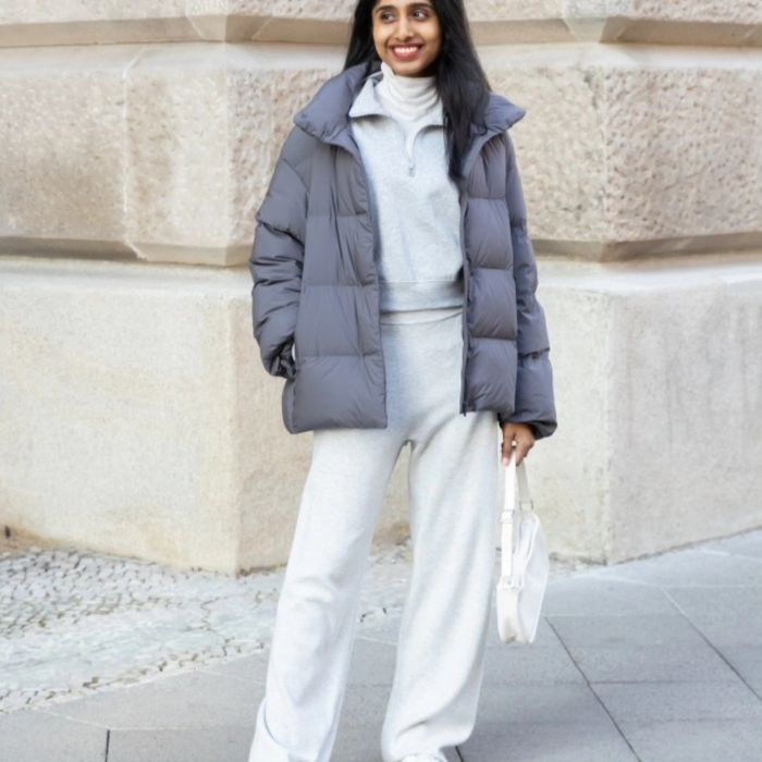 Пудрові куртки UNIQLO