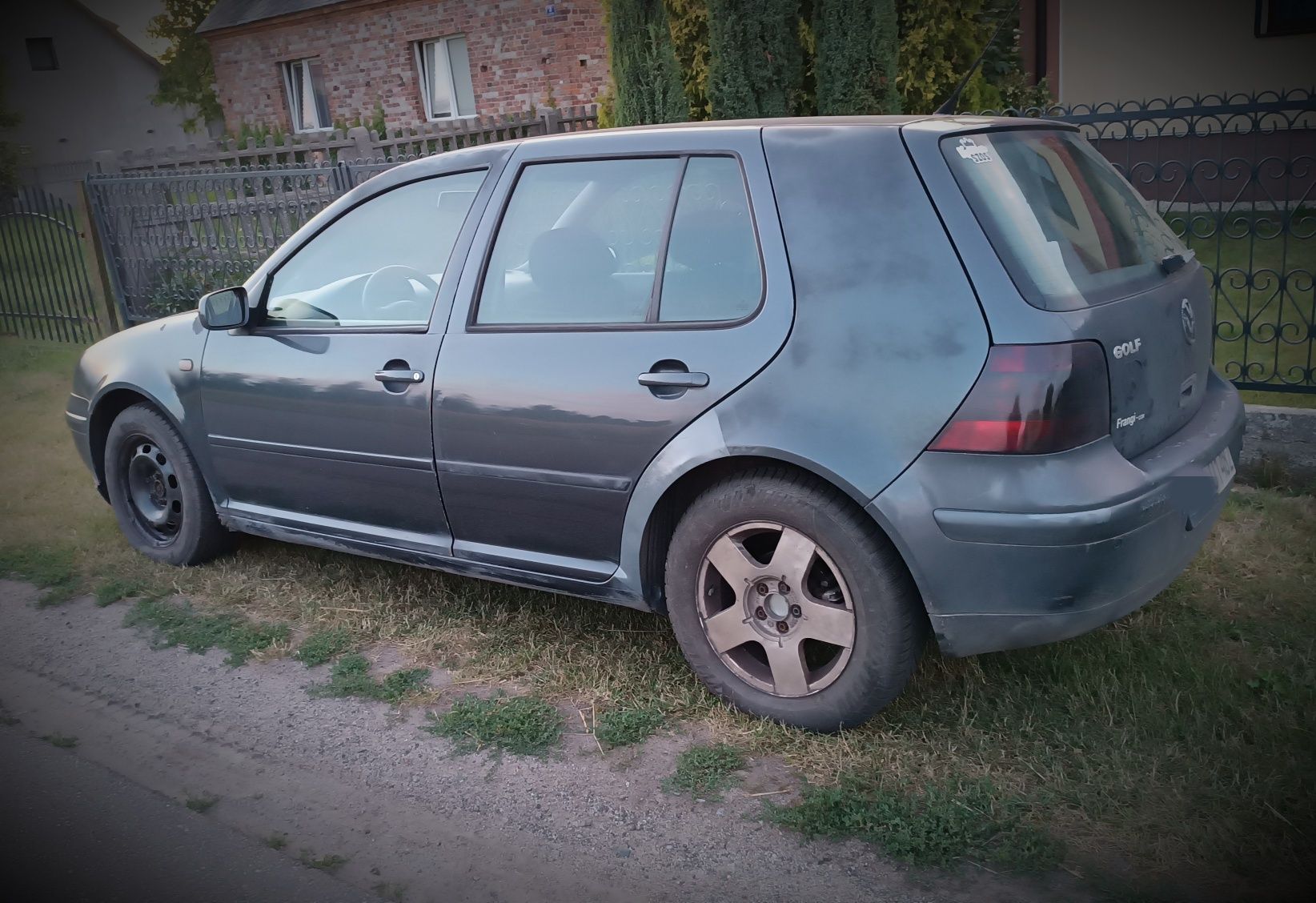 PILNE!; Sprzedam golf 4 1.8 125km benzyna+lpg