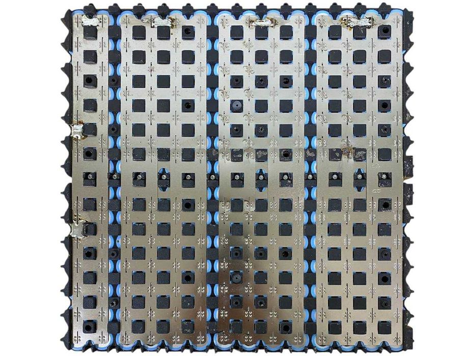 Батарея під демонтаж з 196 шт із елементами (LG MH1)