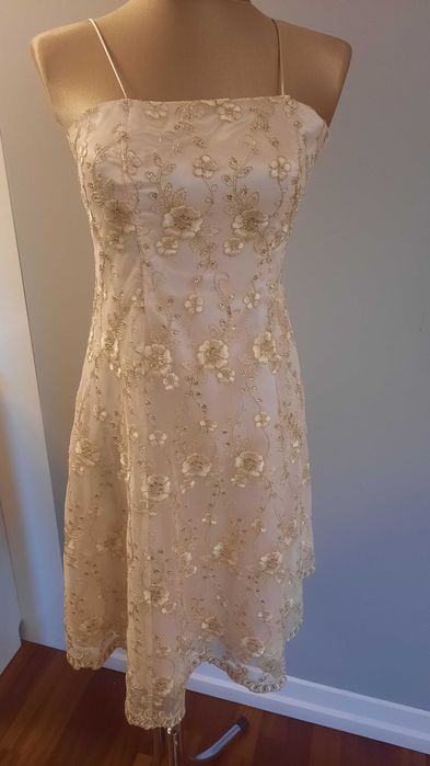 Sukienka złota koronka ślub druhna