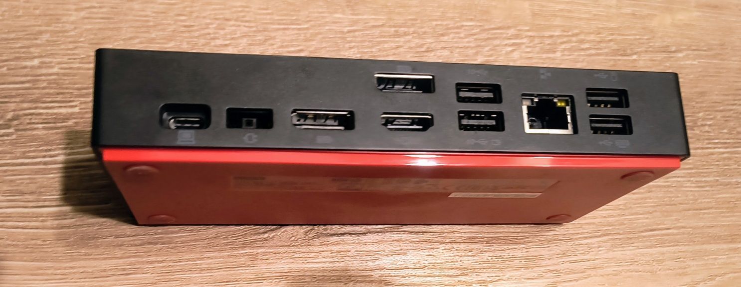 Stacja dokująca Lenovo ThinkPad 40AY + USB-C