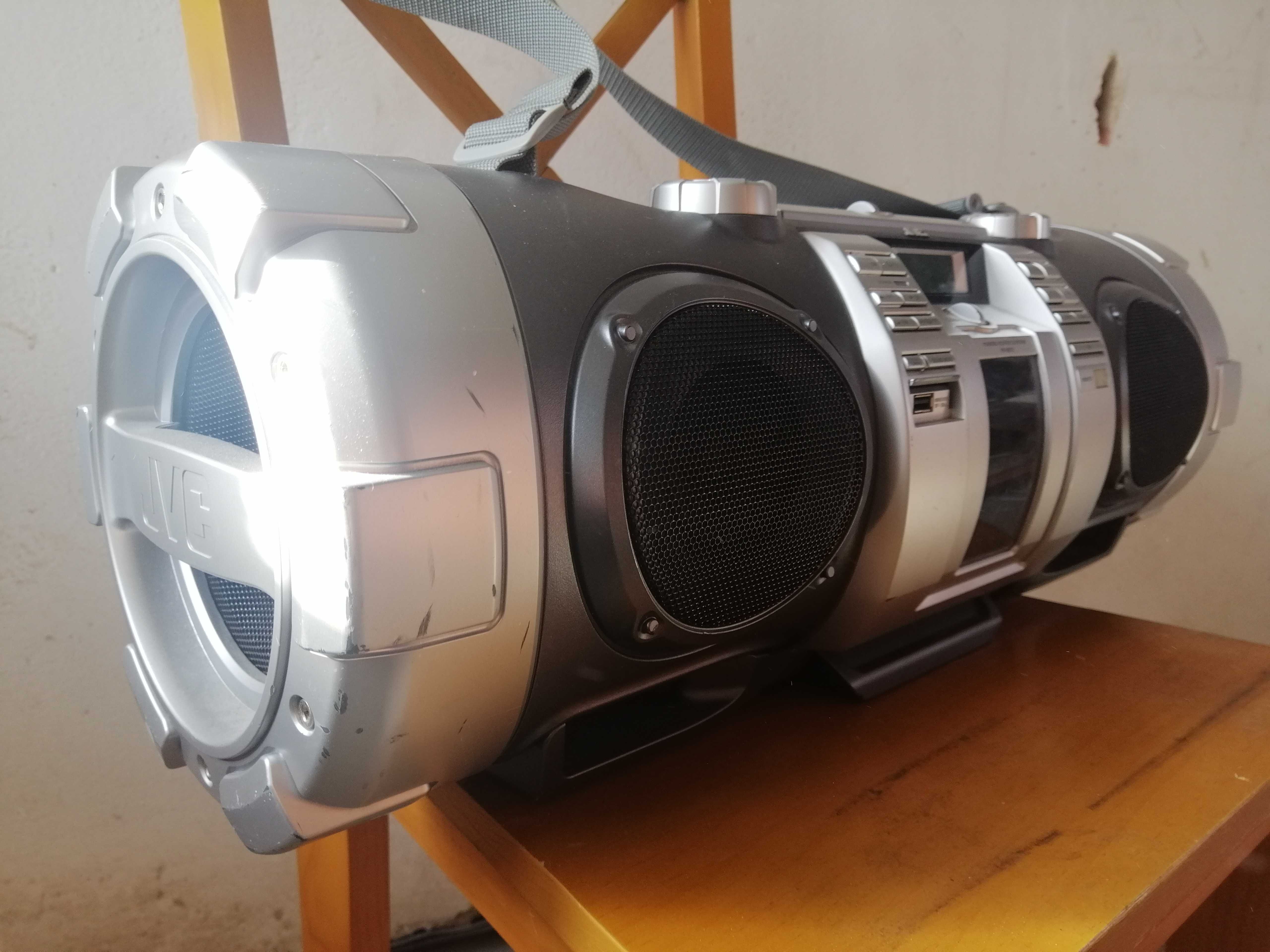 Boombox radio JVC głośnik