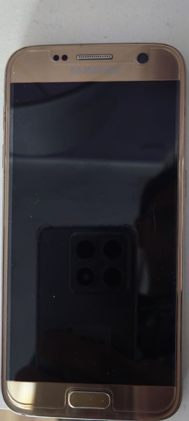 Samsung Galaxy S 7 cały zestaw. Stan bardzo dobry