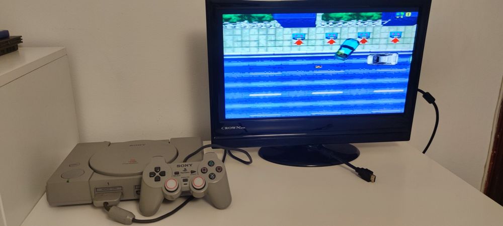 PlayStation 1 - PS1 - Com 1 comando original