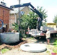 МаніпуляторКопання септиківСептик під ключ каналізаціяЕкскаваторПослуг