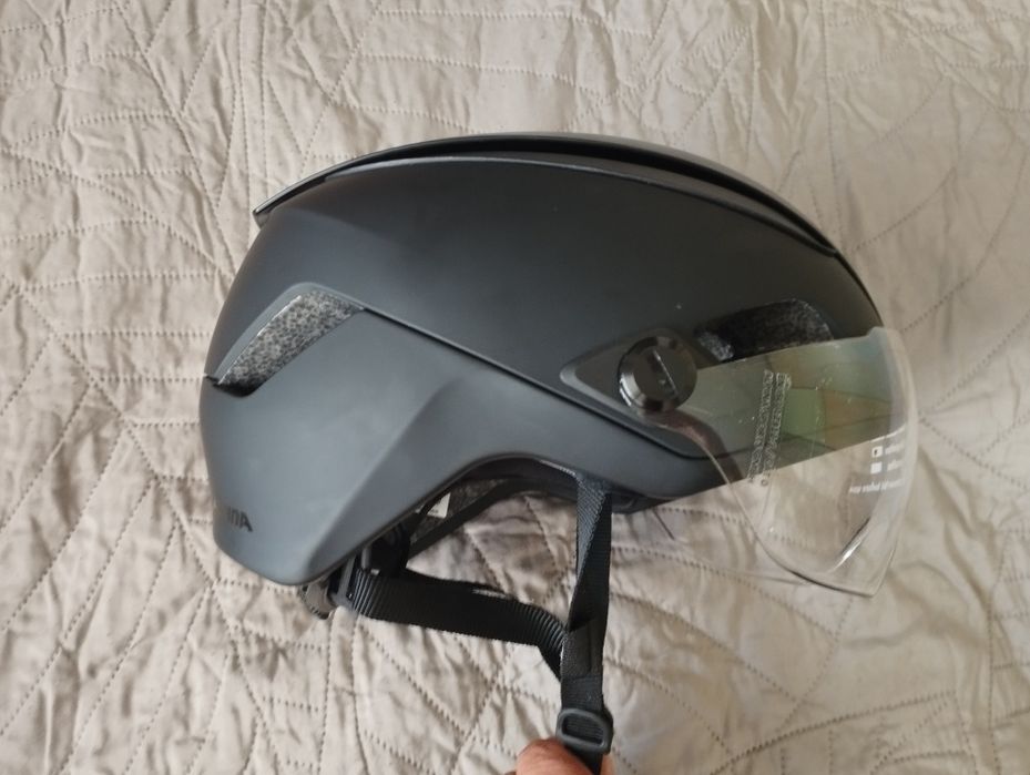 Nowy kask rowerowy Alpina Altona r. M 52-57cm miejski z wizjerem ebike