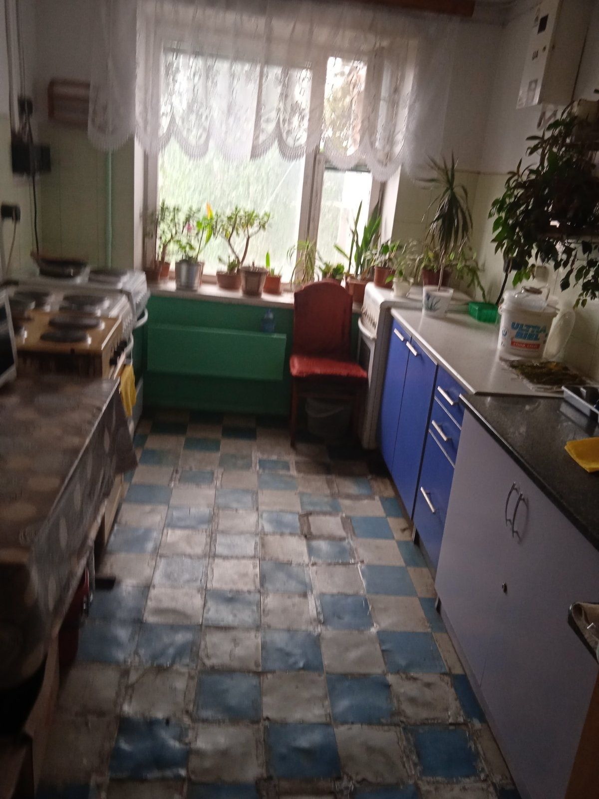 Оренда кімната в гуртожитку