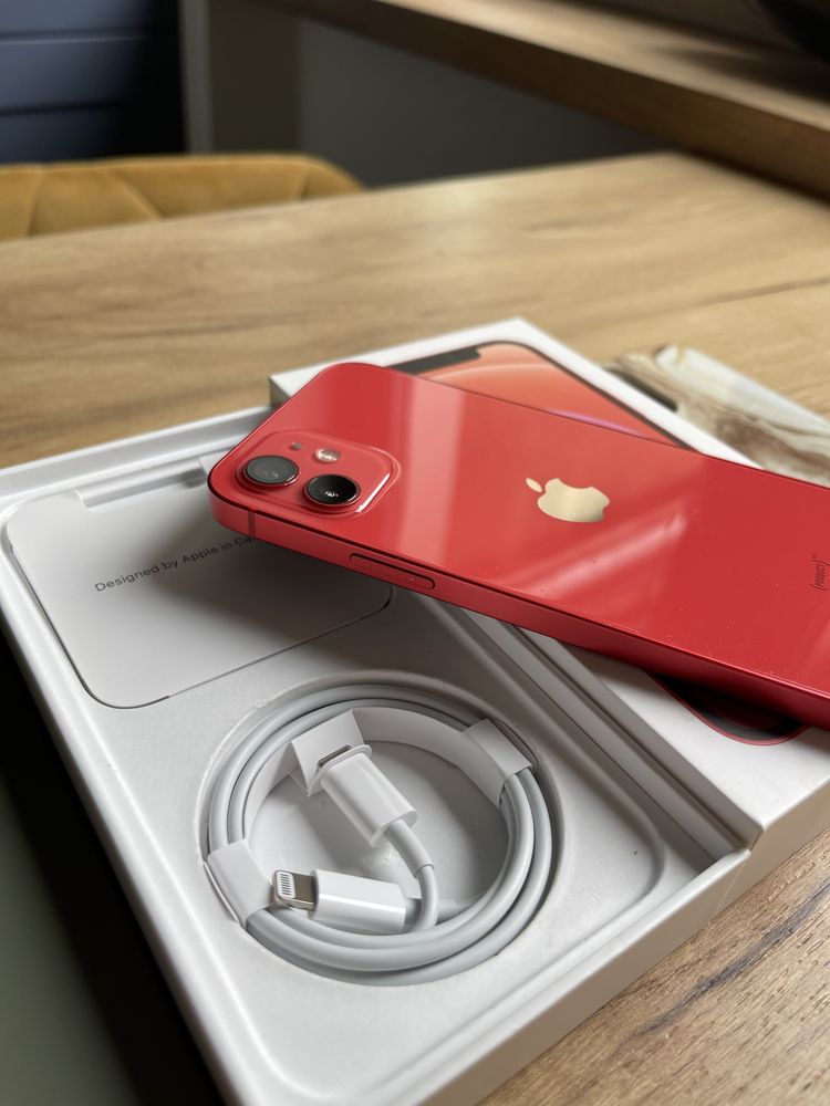 iPhone 12 Red 64GB w bardzo dobrym stanie + etui gratis