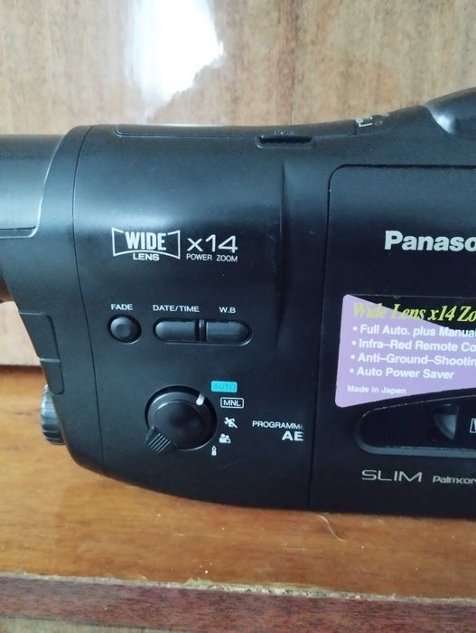 Відеокамера Panasonic