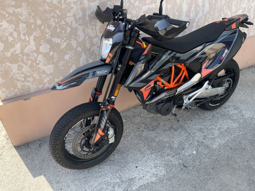 Ktm 690 smc r 2022