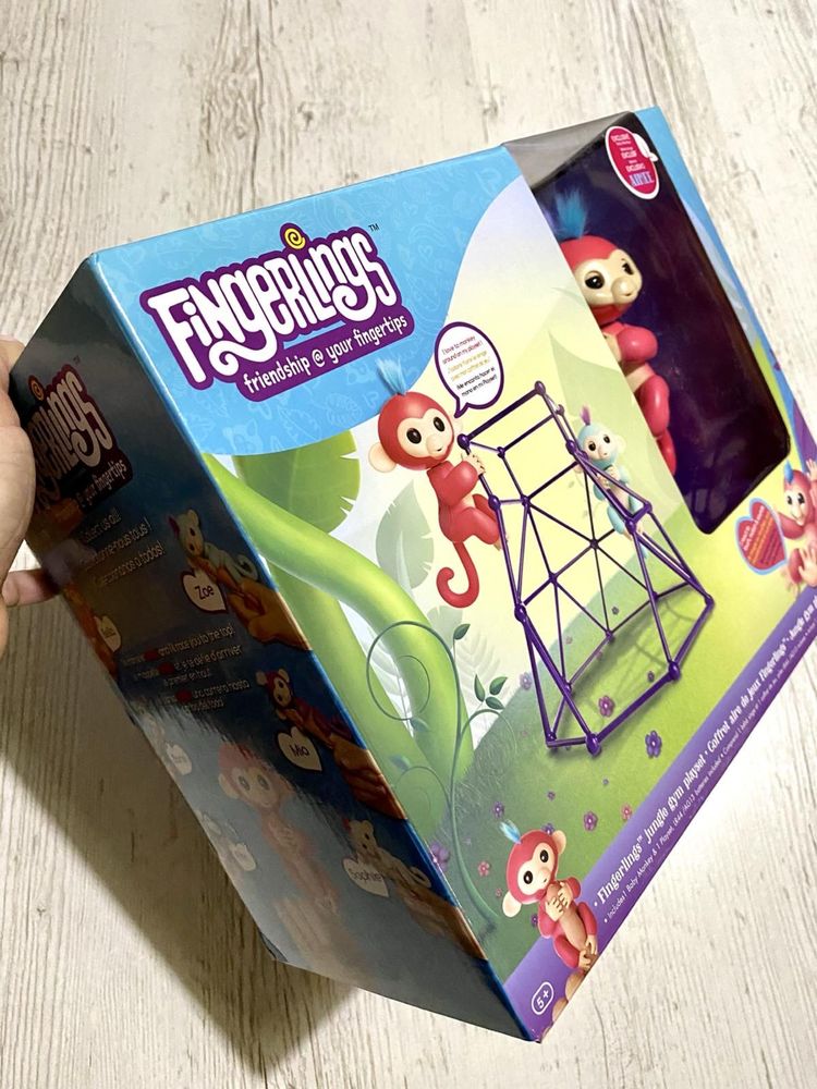 Fingerlings оригинал обезьянка и качели jungle gym