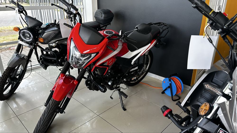 Мотоцикли SPARK SP125