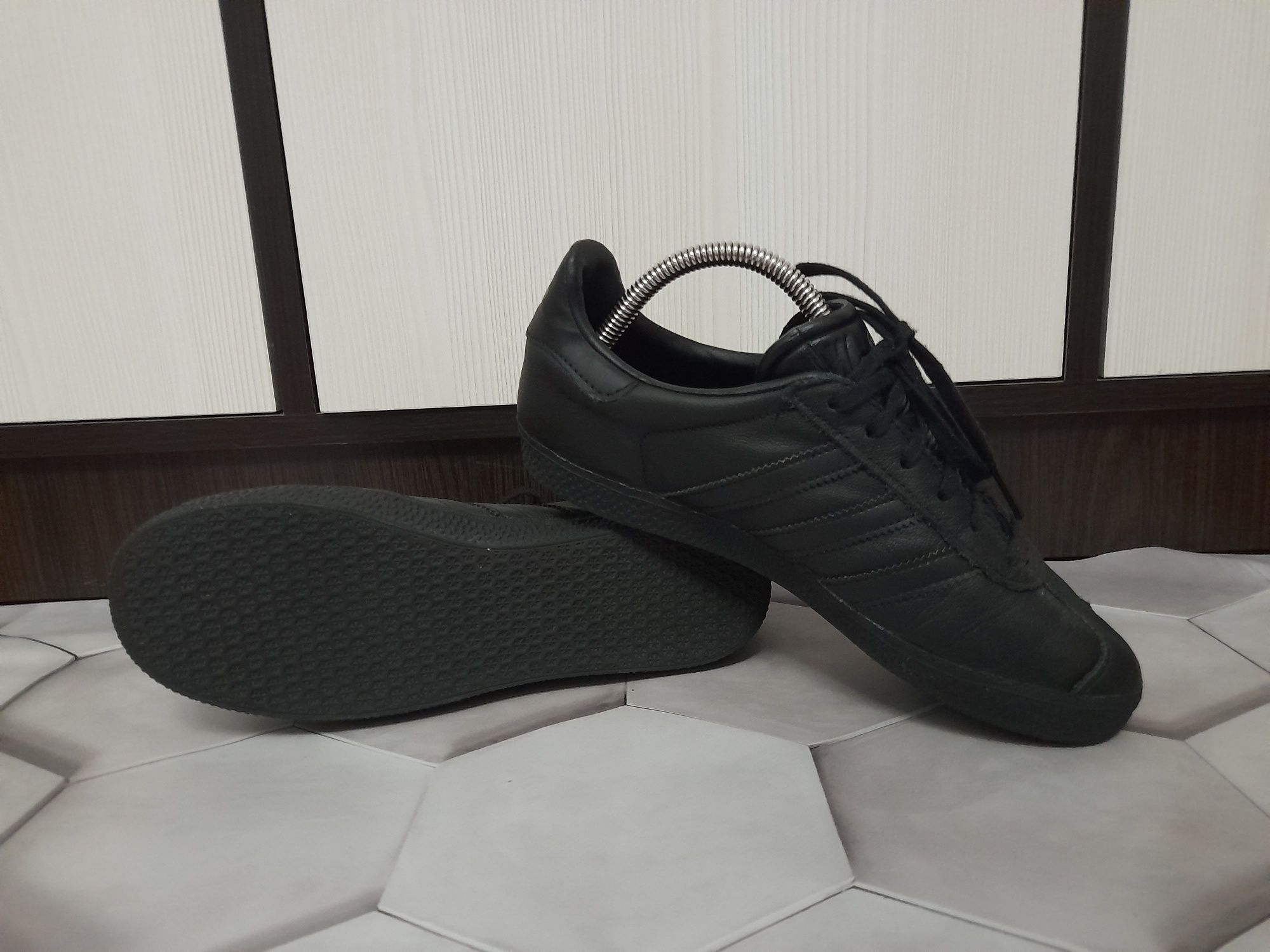 Оригинал Adidas Gazelle кожаные кроссовки унисекс 37 1/3( 23,5 см )