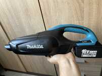 Makita DCL182 odkurzacz samochodowy + aku
