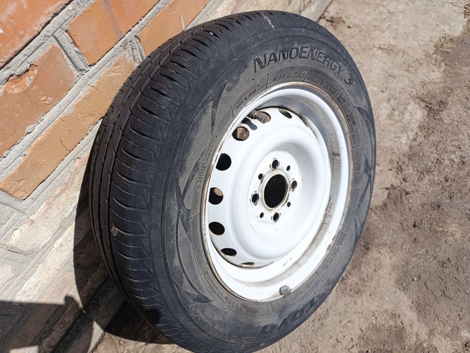 Гума TOYO літня 175\70R13 Б\У