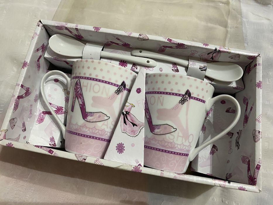 Набір чашок