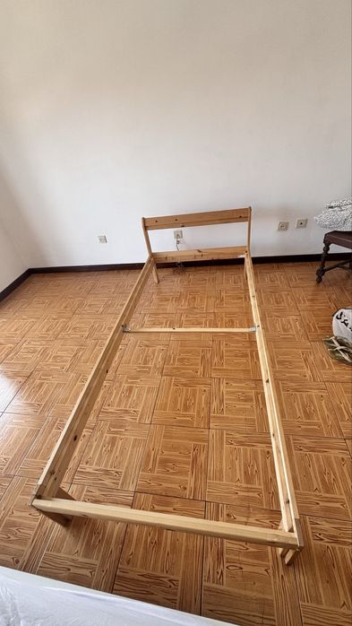 Cama solteiro ikea com estrado