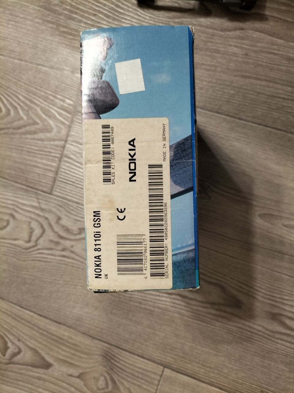 Nokia 8110i із комплектом
