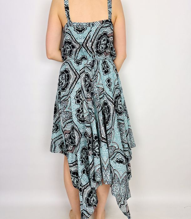 Niebieska asymetryczna sukienka na ramiączkach w ornament S 36 H&M