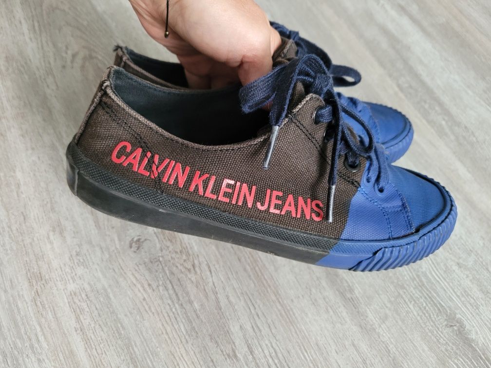Calvin Klein 36 trampki