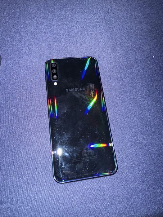 Samsung a50 6/128