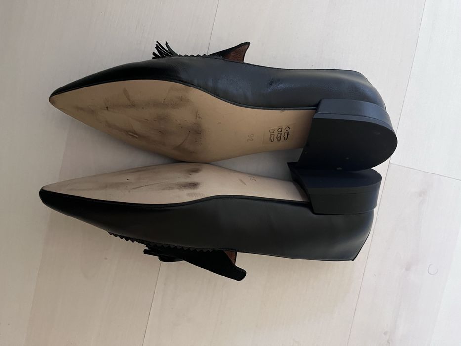 Sabrinas pretas de pele Sofia Costa