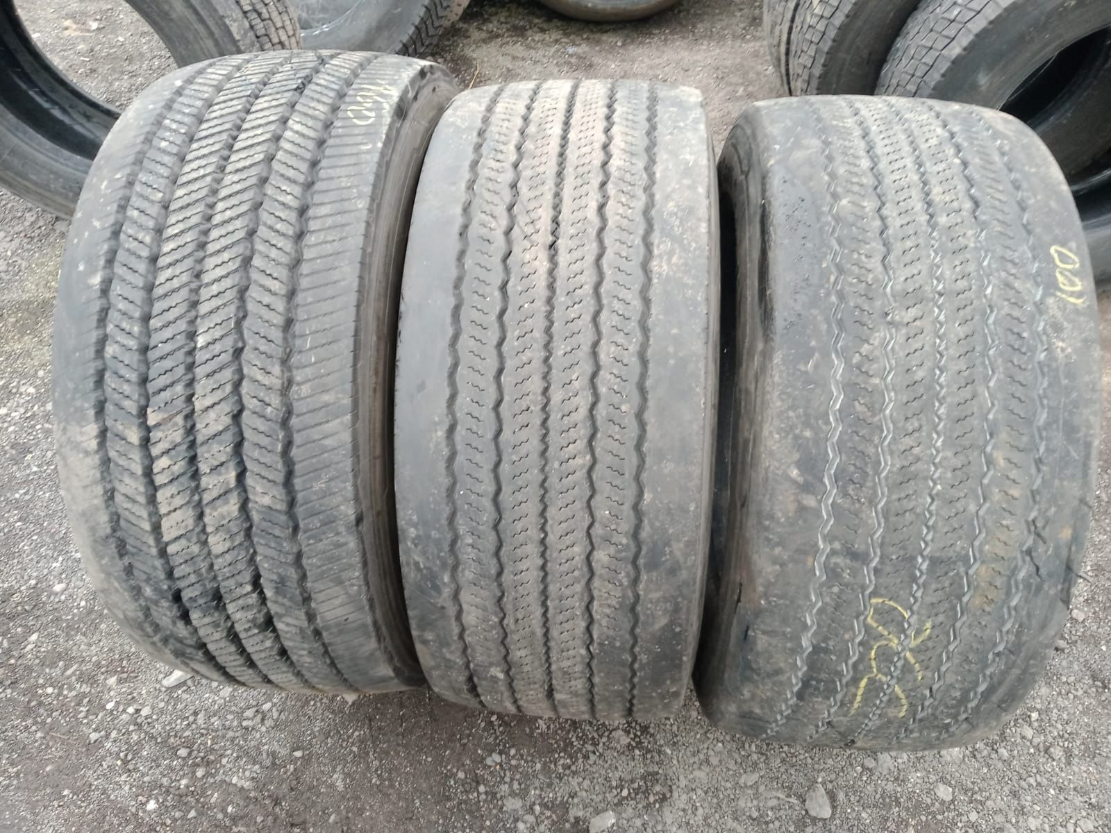 Opon 385/55/22,5 prowadzące ,naczepowe Continental,Michelin,Bridgeston