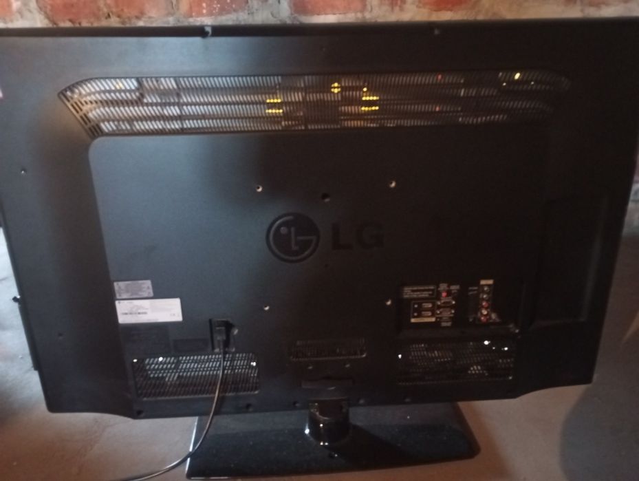 Telewizor LG 42" 42LD550