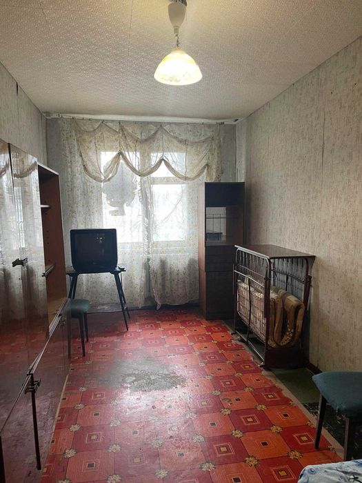 Заболотного/Добровольского, жилая 2 комнатная квартира