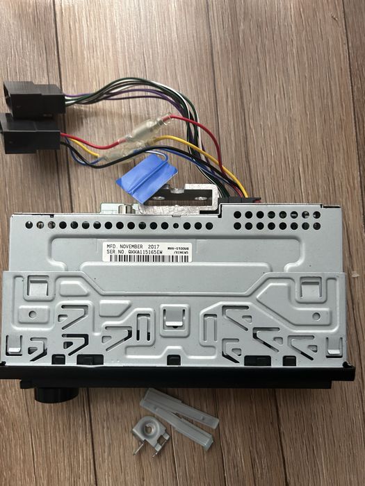 Radio Pioneer MVH-S100UB