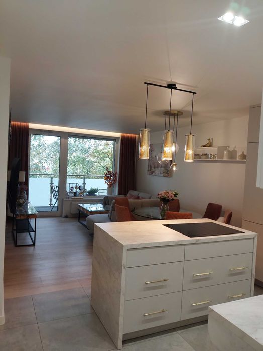 Apartament gotowy do zamieszkania! I piętro, winda, balkon