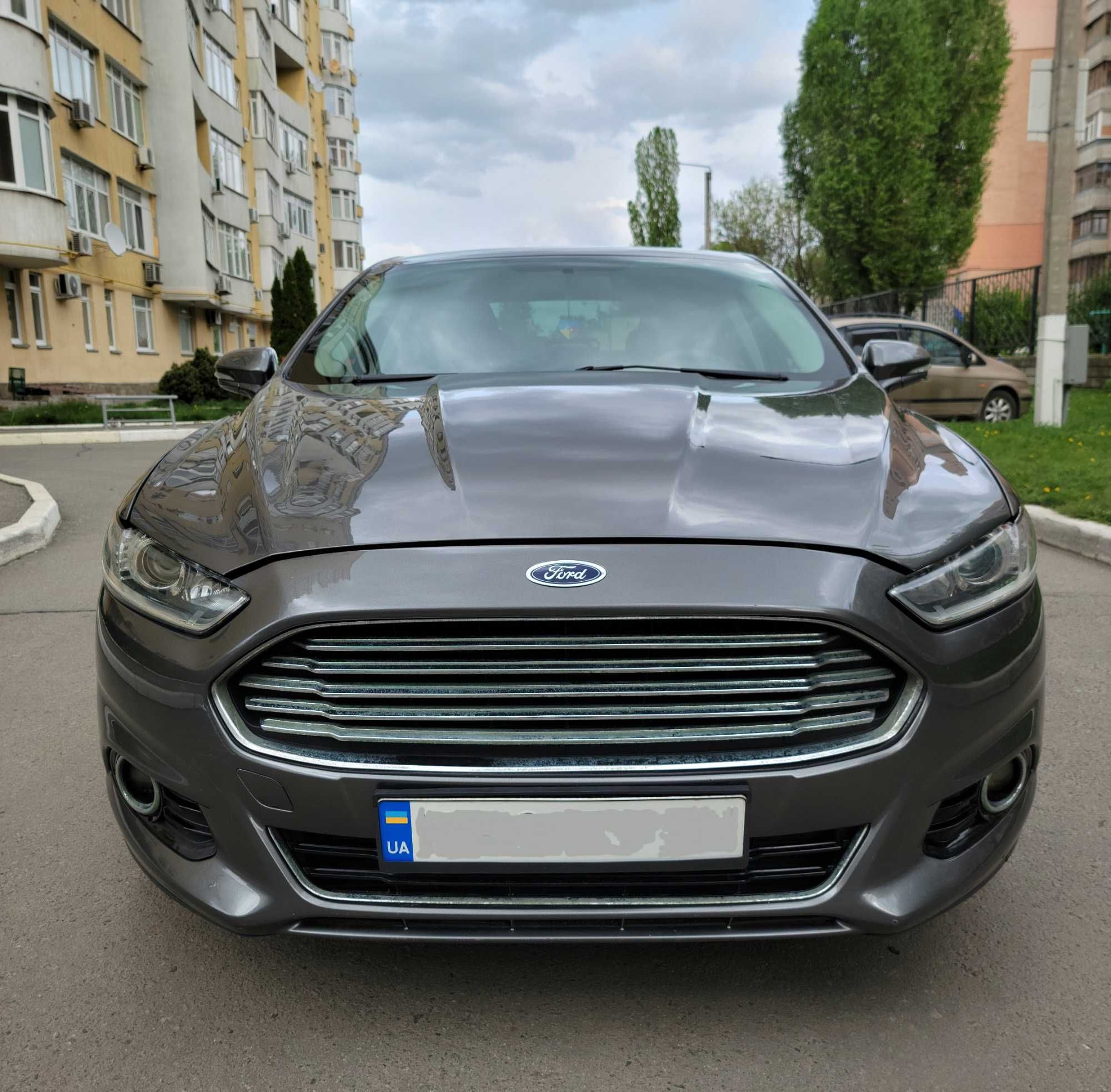 Ford Fusion 2.5 газ-бензин, 2013