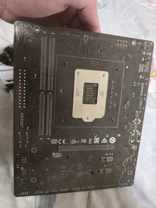 Комплект I3 10105f/ MSI B460