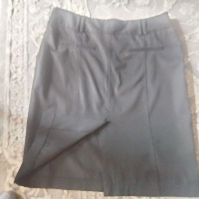 Спідниця жіноча класичної моделі