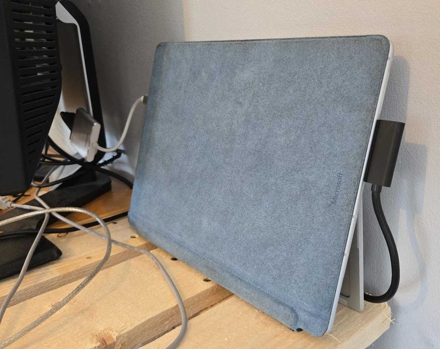 Surface 9 Pro LTE 5G Windows 11 Pro Microsoft