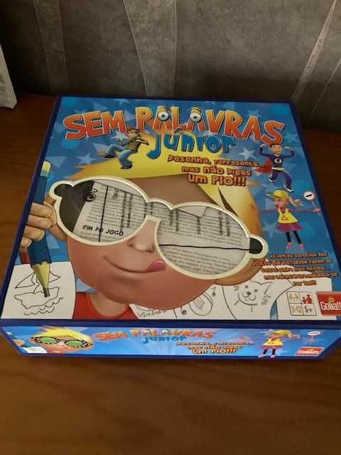 Vário Jogos Praticamente Novos