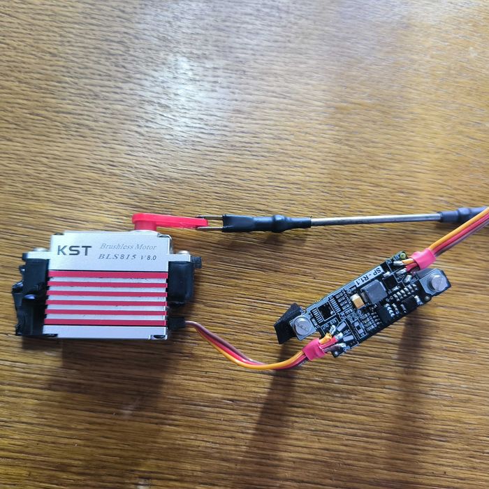 Сервопривід BLS815 V8.0