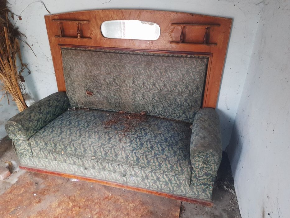 Раритетный диван начало 20 ст.