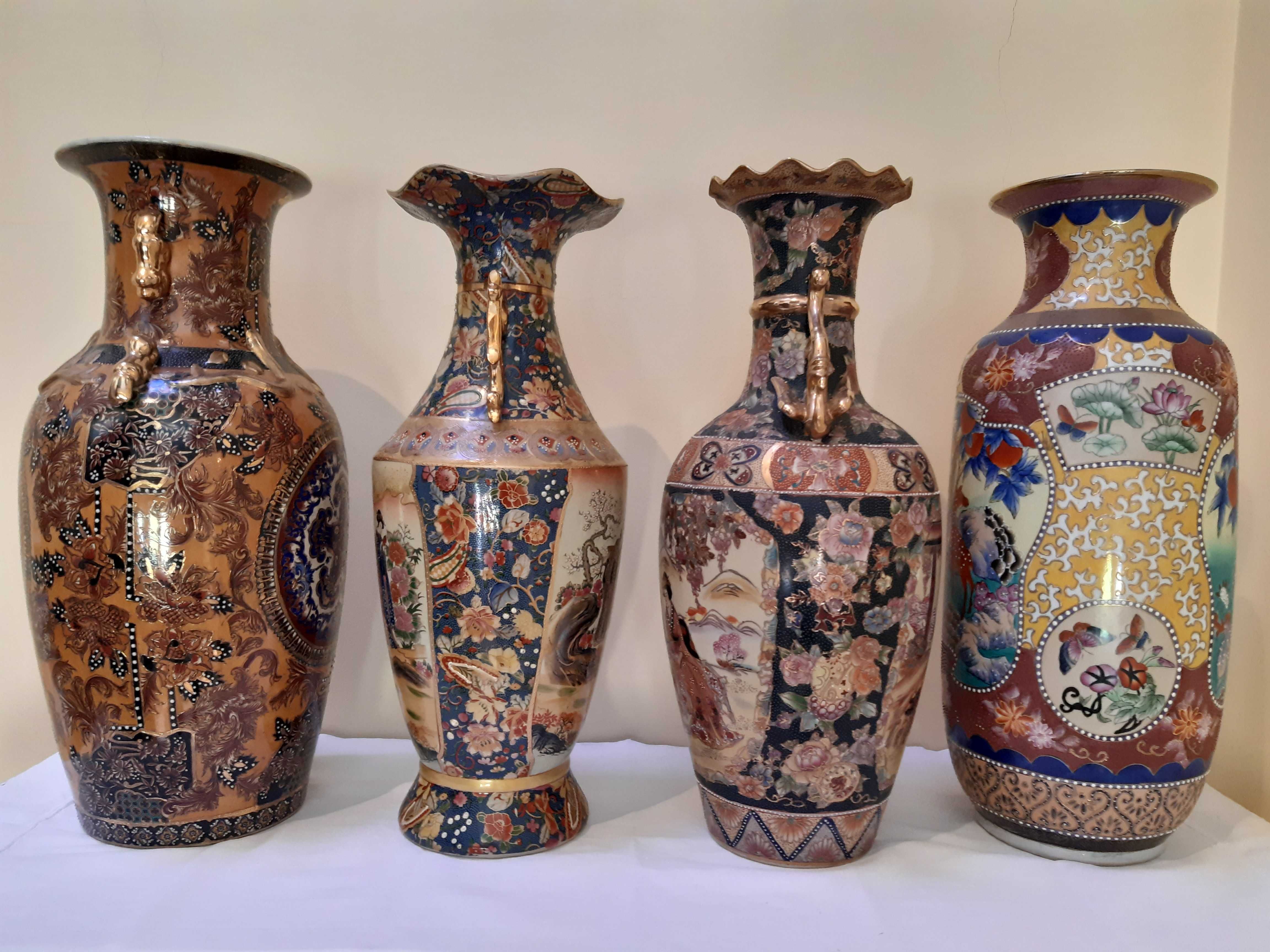 Vasos e Pratos  Orientais Porcelana Sat-Suma Motivos  Pintados a Ouro