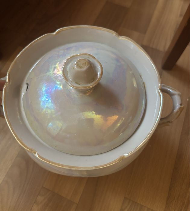 Велика посудина радянська